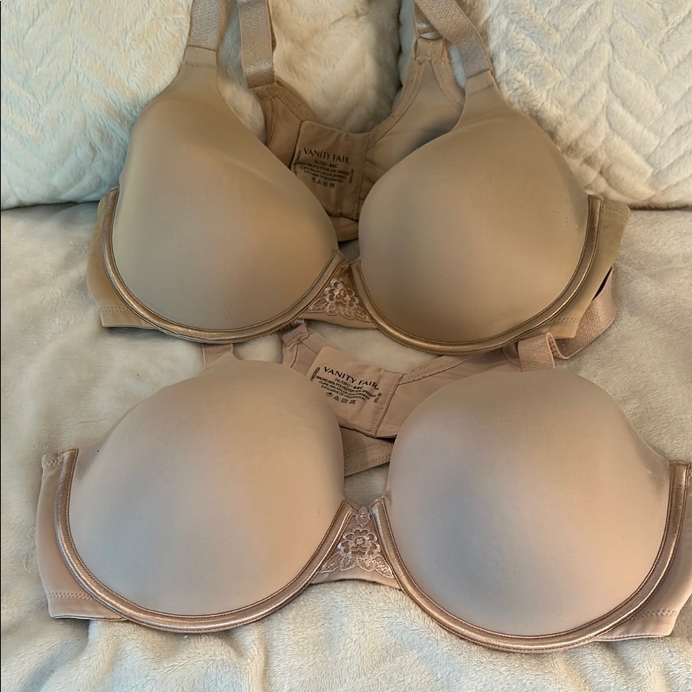 Vanity Fair Tan T-Shirt Bras Molded Cup Set